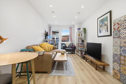 1 bedroom flat for sale, High Road Leyton, London E10