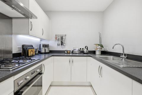 1 bedroom flat for sale, High Road Leyton, London E10