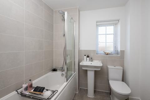 4 bedroom detached house for sale, Coggeshall Road, Kelvedon, Colchester, Essex, CO5