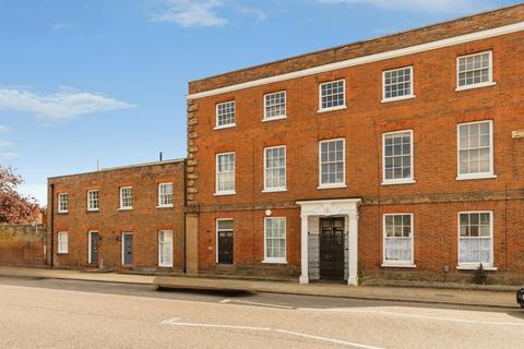 4 bedroom terraced house for sale, Hitchin Street, BALDOCK