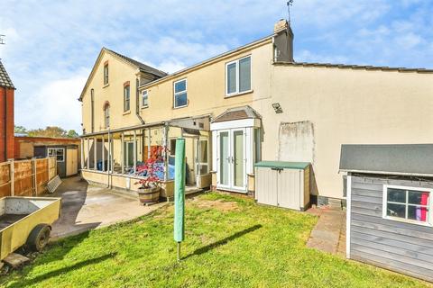 4 bedroom semi-detached house for sale, Nottingham Road, ILKESTON