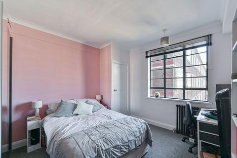 1 bedroom flat to rent, Du Cane Court, Balham, London, SW17