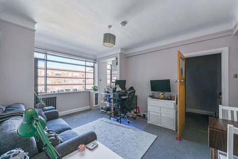 1 bedroom flat to rent, Du Cane Court, Balham, London, SW17