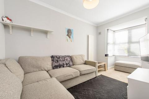 Holly Park Road, New Southgate, London, N11
