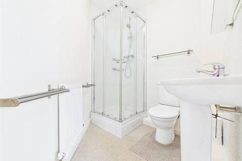 undefined, Longhorn Avenue, Gloucester, Gloucestershire, GL1