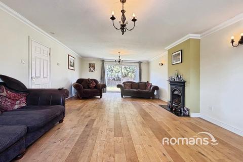 4 bedroom semi-detached house for sale, Moulsham Copse Lane, Yateley, Hampshire