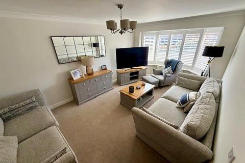undefined, Clos Belyn, Llandudno Junction, Conwy, LL31
