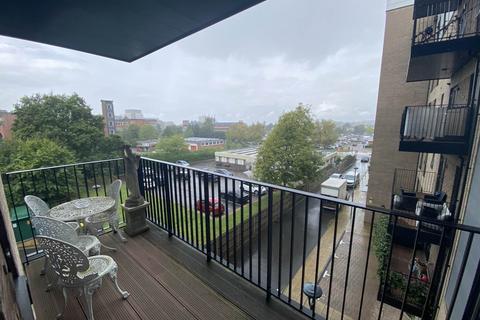 2 bedroom flat for sale, Affinity Place, Borehamwood