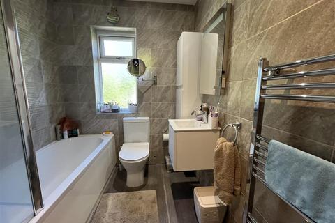 3 bedroom semi-detached house for sale, Furnace Grove, Bradford BD12