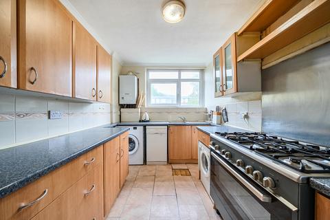 2 bedroom apartment for sale, Woodhill, Woolwich