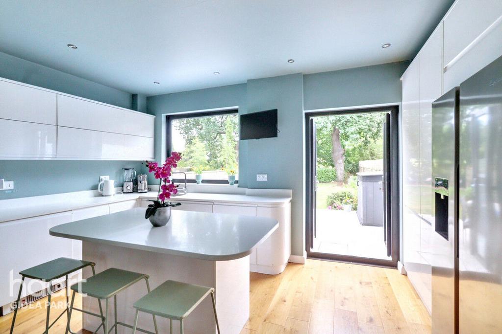 Open-plan living area, open plan living