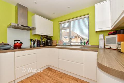 3 bedroom semi-detached house for sale, Grantham Avenue, Deal, Kent