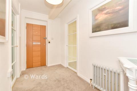 2 bedroom apartment for sale, The Gateway, Dover CT16