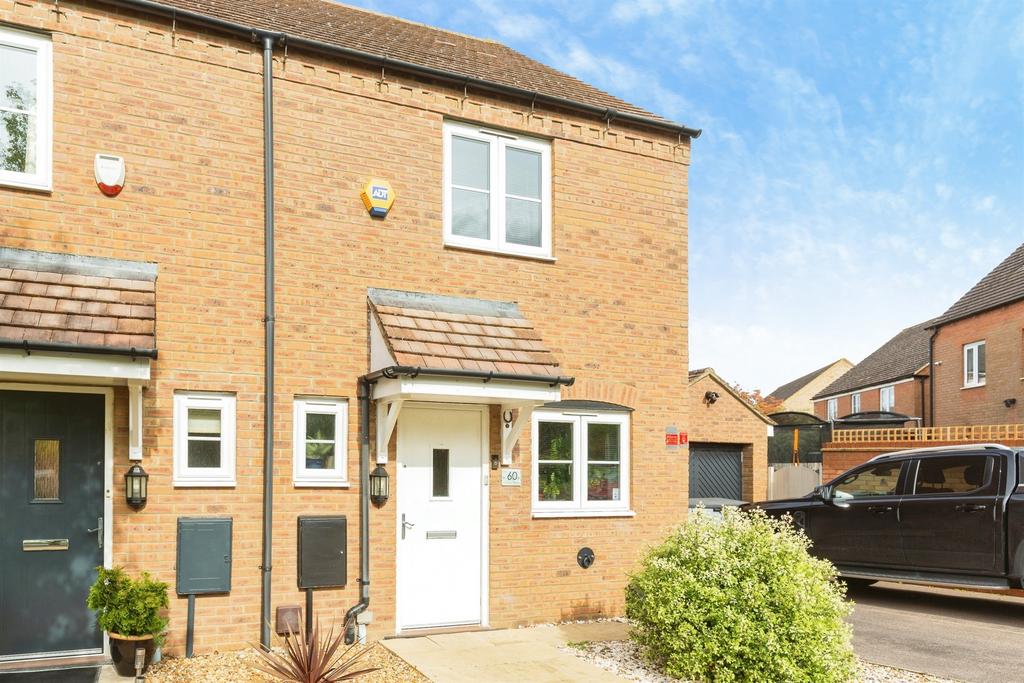 Detached house exterior, garage
