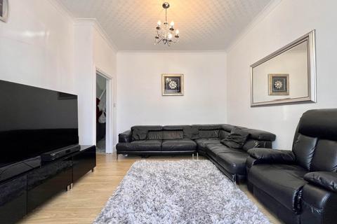 5 bedroom terraced house for sale, Romford Road, Forest Gate, E7 8AE