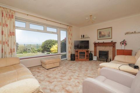 3 bedroom bungalow for sale, Queen Berthas Avenue, Birchington, Kent, CT7