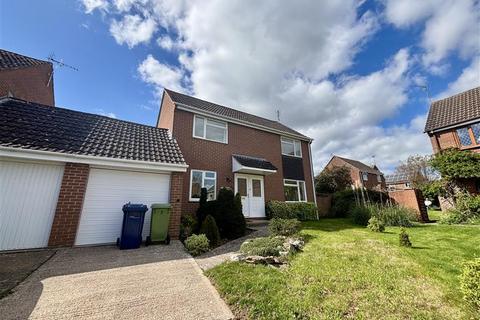 4 bedroom house to rent, Oakridge, Gloucester, GL2