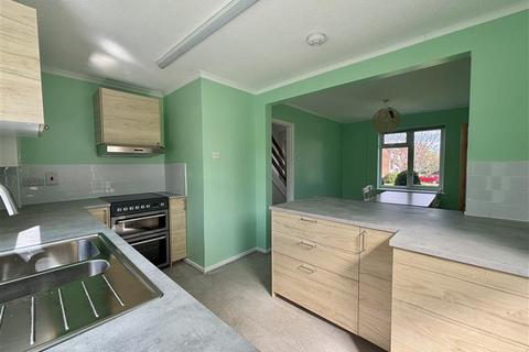 4 bedroom house to rent, Oakridge, Gloucester, GL2