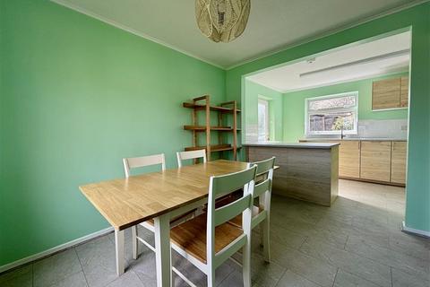 4 bedroom house to rent, Oakridge, Gloucester, GL2