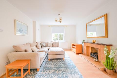 3 bedroom detached house for sale, Wintergreen Close, Beckton, London, E6