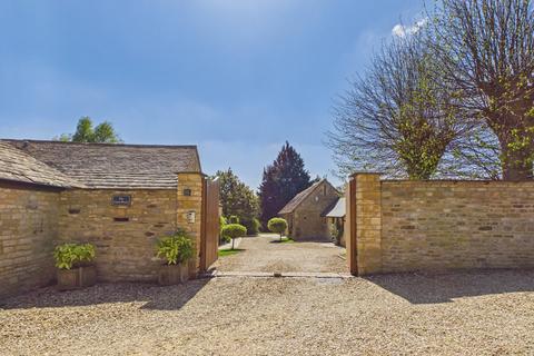 5 bedroom detached house for sale, West Street, Kings Cliffe, Northamptonshire, PE8