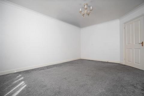 2 bedroom apartment for sale, Rectory Court, West Drayton UB7