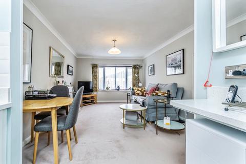 1 bedroom flat for sale, Wickham Road, Croydon, CR0