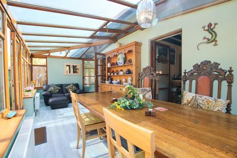 2 bedroom end of terrace house for sale, Harvest Drive, Sindlesham, Wokingham, RG41