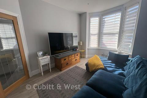 3 bedroom terraced house for sale, Alverstone Road, Southsea PO4