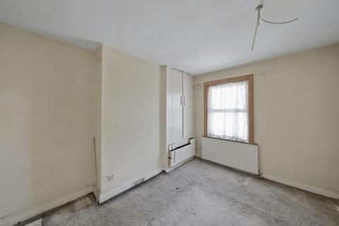 3 bedroom semi-detached house for sale, 66 Fairview Road, Taplow, Maidenhead, Berkshire, SL6 0NQ