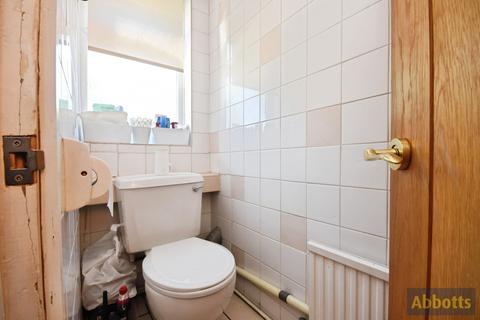 4 bedroom semi-detached house for sale, Rushbottom Lane, BENFLEET, Essex, SS7