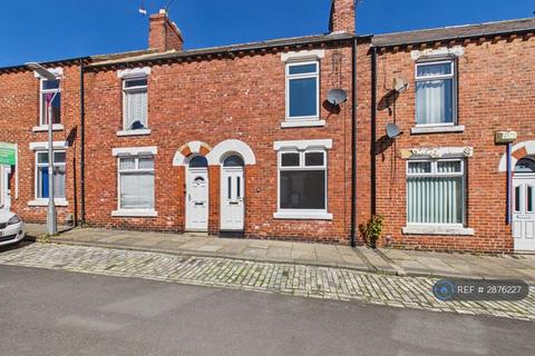 2 bedroom terraced house to rent, Hurworth St, Bishop Auckland, DL14