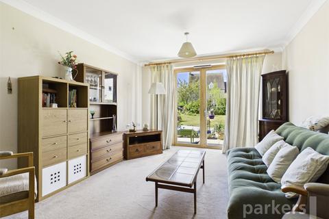 2 bedroom apartment for sale, Buttercross Lane, Witney, Oxfordshire, OX28