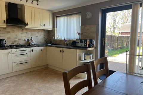 2 bedroom terraced house for sale, Hall Lane, WALTON ON THE NAZE, CO14