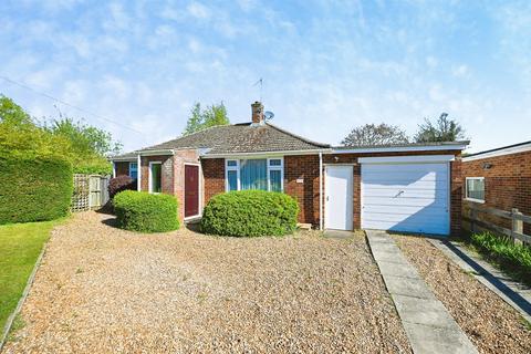 2 bedroom detached bungalow for sale, Centre Vale, Dersingham, King's Lynn