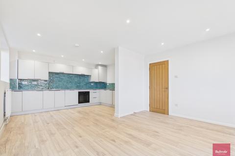 1 bedroom flat to rent, Heath Court, West Cross, Swansea, SA3