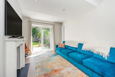 3 bedroom semi-detached house for sale, Lodge Hill Road, Lower Bourne, Farnham