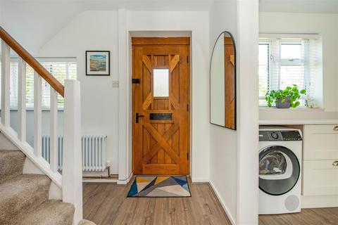3 bedroom semi-detached house for sale, Lodge Hill Road, Lower Bourne, Farnham