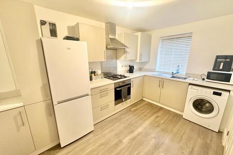 4 bedroom semi-detached house for sale, Queens Road, Slough SL1