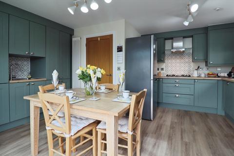 3 bedroom semi-detached house for sale, Highfields, Tonyrefail, PORTH