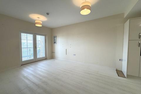 2 bedroom apartment for sale, Lamberts Road, Swansea, SA1