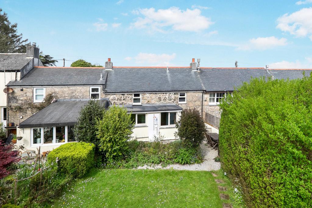 2 bedroom cottage for sale