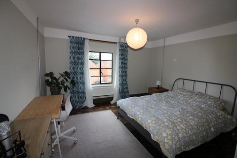 2 bedroom flat to rent, Tachbrook Road, Leamington Spa, CV31