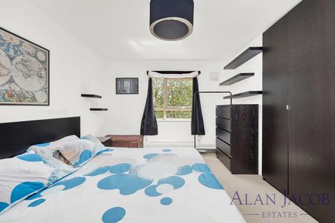 1 bedroom flat for sale, Ainsworth Court, London NW10