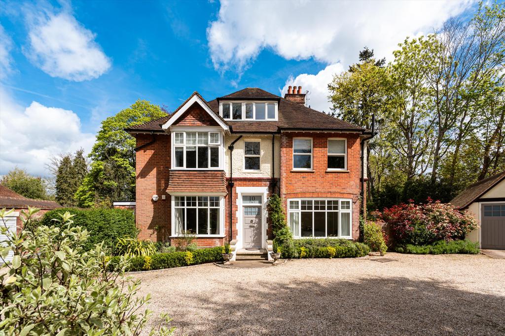3 bedroom apartment for sale in Guildford 3 bedroom apartment for sale in Guildford