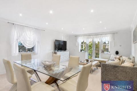 undefined, The Ridgeway, Enfield, EN2