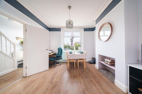 2 bedroom terraced house for sale, Linden Place, Trowbridge