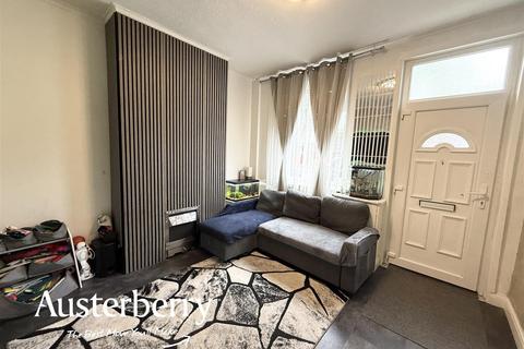 Terraced house - Duke Street, Stoke-On-Trent ST4