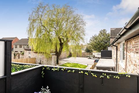 2 bedroom apartment for sale, Station Road, Bristol BS37
