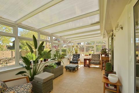 3 bedroom detached house for sale, Blenheim Road, Littlestone, New Romney, Kent, TN28